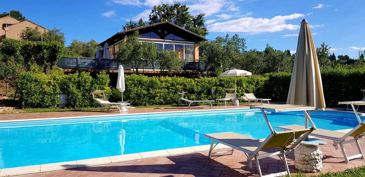 Agriturismo Fiore Di Campo Fermo Eksteriør billede