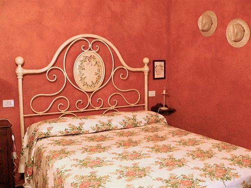 Agriturismo Fiore Di Campo Fermo Eksteriør billede